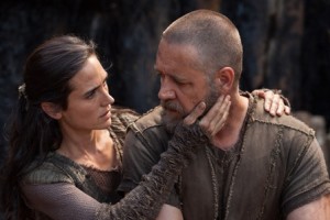 Noah’s wife Naameh (Jennifer Connelly) and Noah (Russell Crowe) (Photo: Paramount Pictures) 